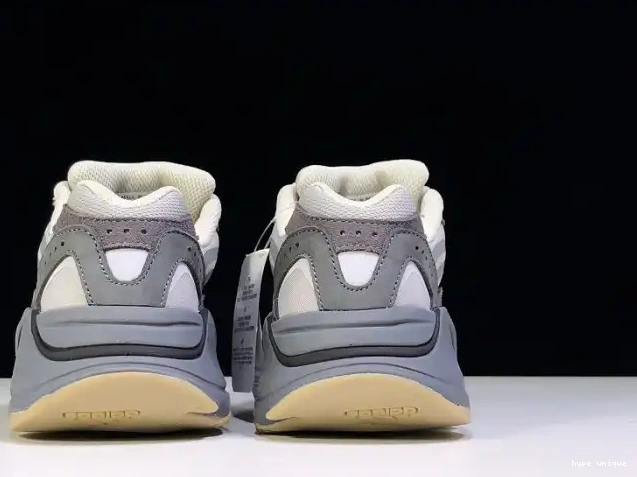 hype v2 Tephra 700 FU7914 Adidas Boost Yeezy 0602